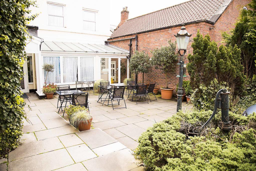 Lairgate Hotel Beverley Esterno foto